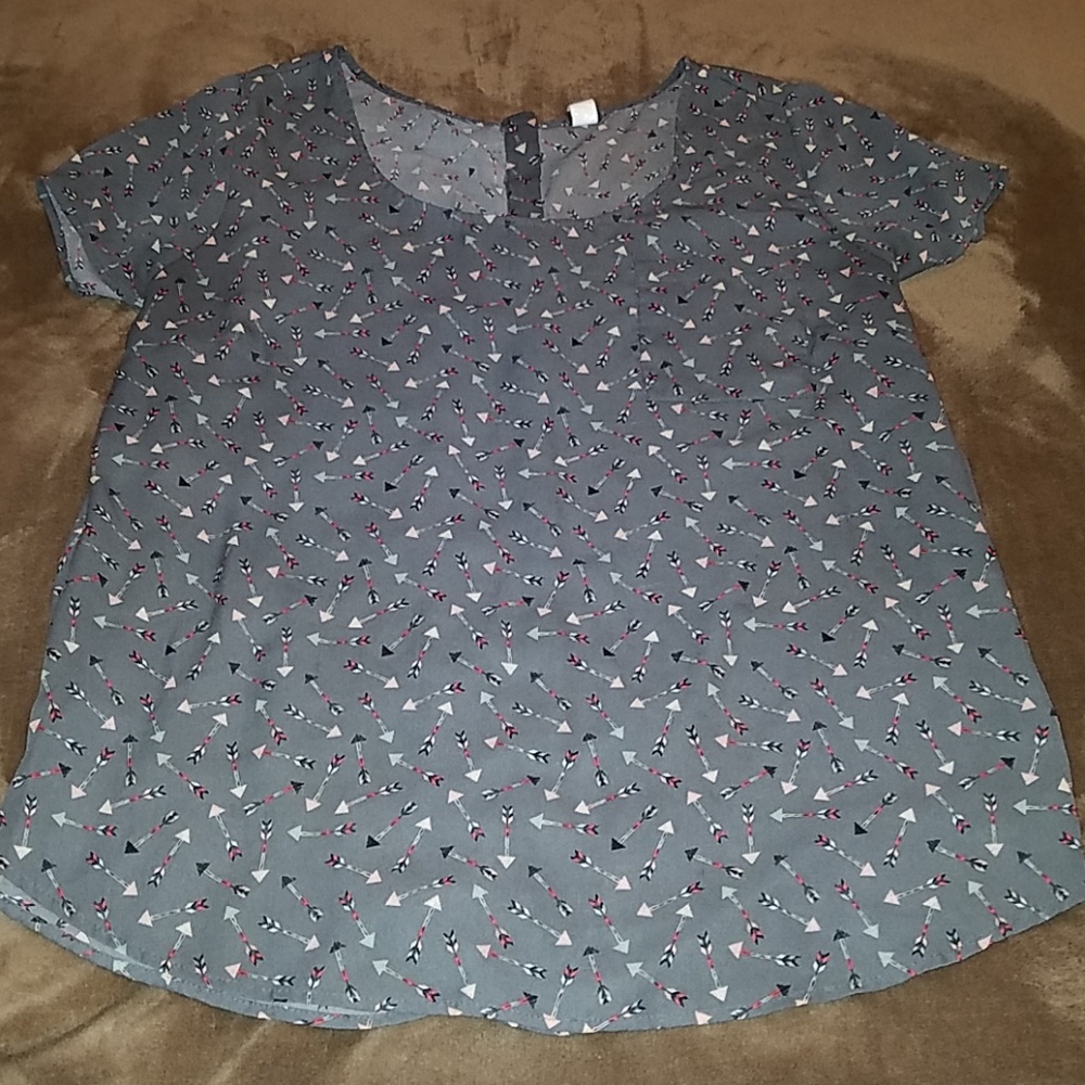 Torrid Arrow Georgette button back top